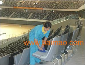 環(huán)亮清潔公司 開(kāi)啟一次性開(kāi)荒清潔事業(yè)，招商加盟共創(chuàng)未來(lái)